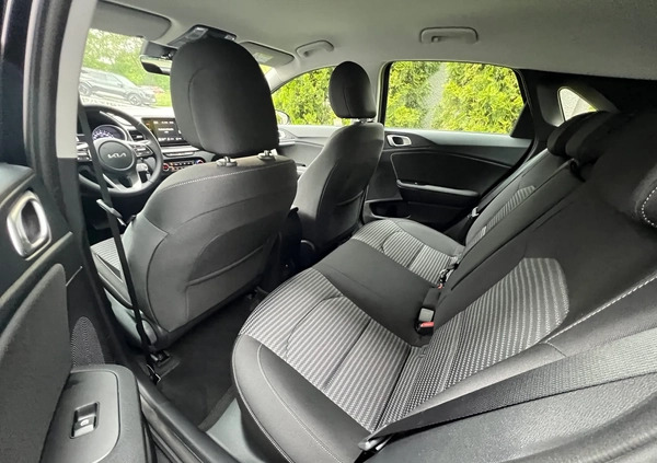 Kia Ceed cena 111900 przebieg: 6, rok produkcji 2023 z Urzędów małe 379